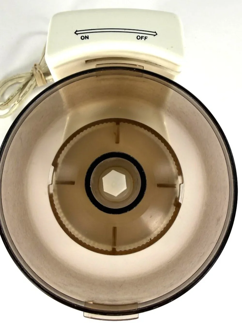 Sunbeam Oskar Jr. Chopper Plus Model 14131 Compact Food Processor 1.5-Cup